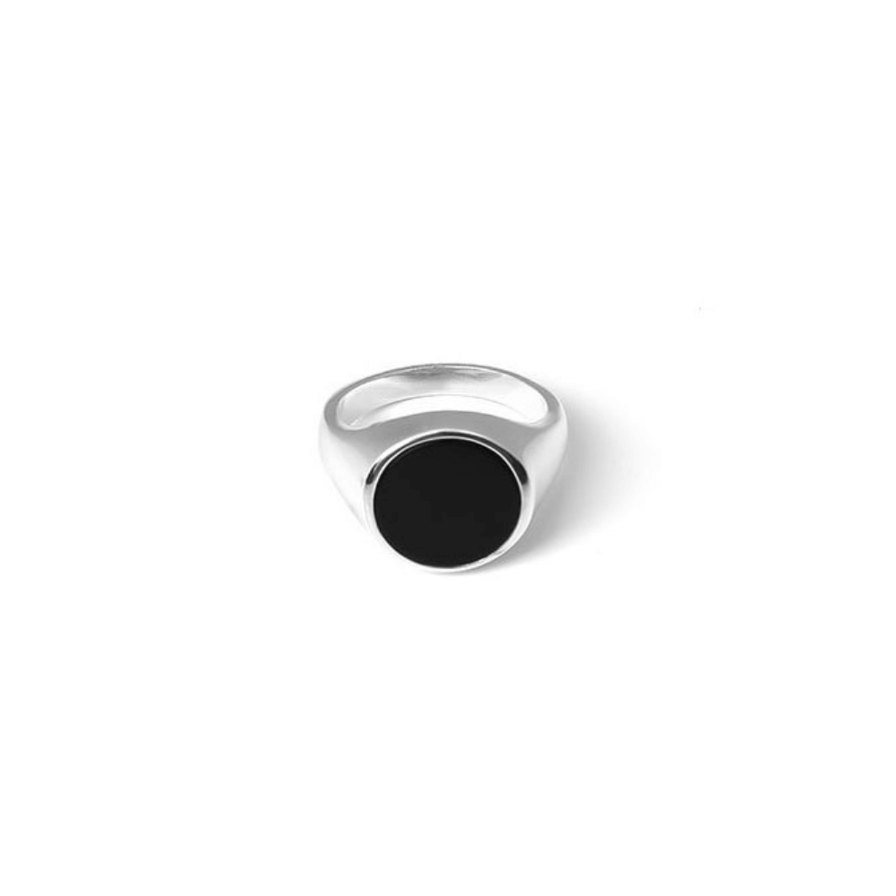 ONYX RING - BLACK