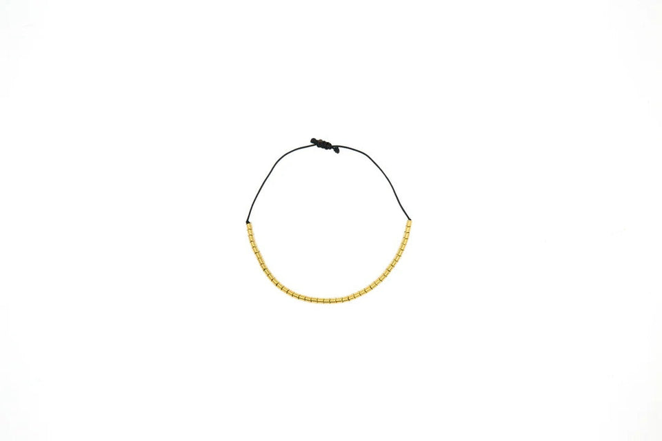 Arrowed stone bracelet– Golden